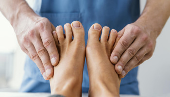 Treating Hands, Feet and Atopy with Medical Acupuncture